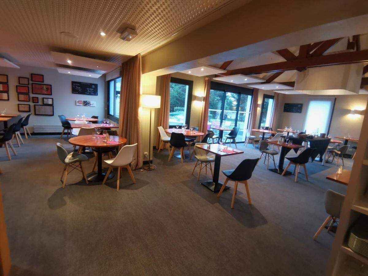 Logis, Hotel Au Chene Vert Plérin Eksteriør bilde